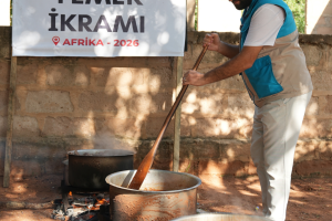Yemek Dağıtımı ve Kurban Eti Dağıtımı