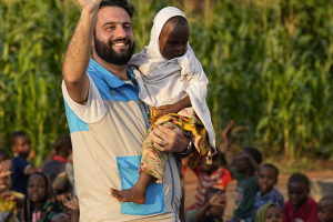 Yemek Dağıtımı ve Kurban Eti Dağıtımı