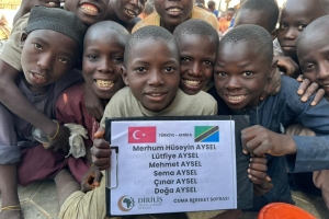 Her Cuma Bereket Sofrası Kuruyoruz