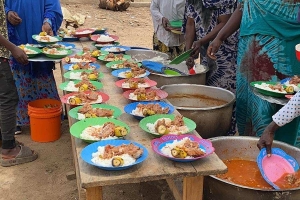 Cuma Bereket Sofrası