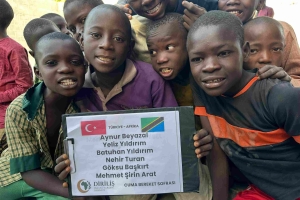 Her Cuma Bereket Sofrası Kuruyoruz