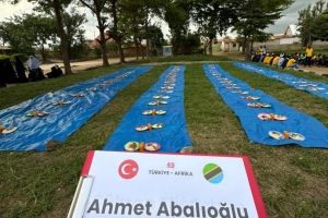 Ramazan'da Binlerce İhtiyaç Sahibine İftar Sofrası Kurduk!
